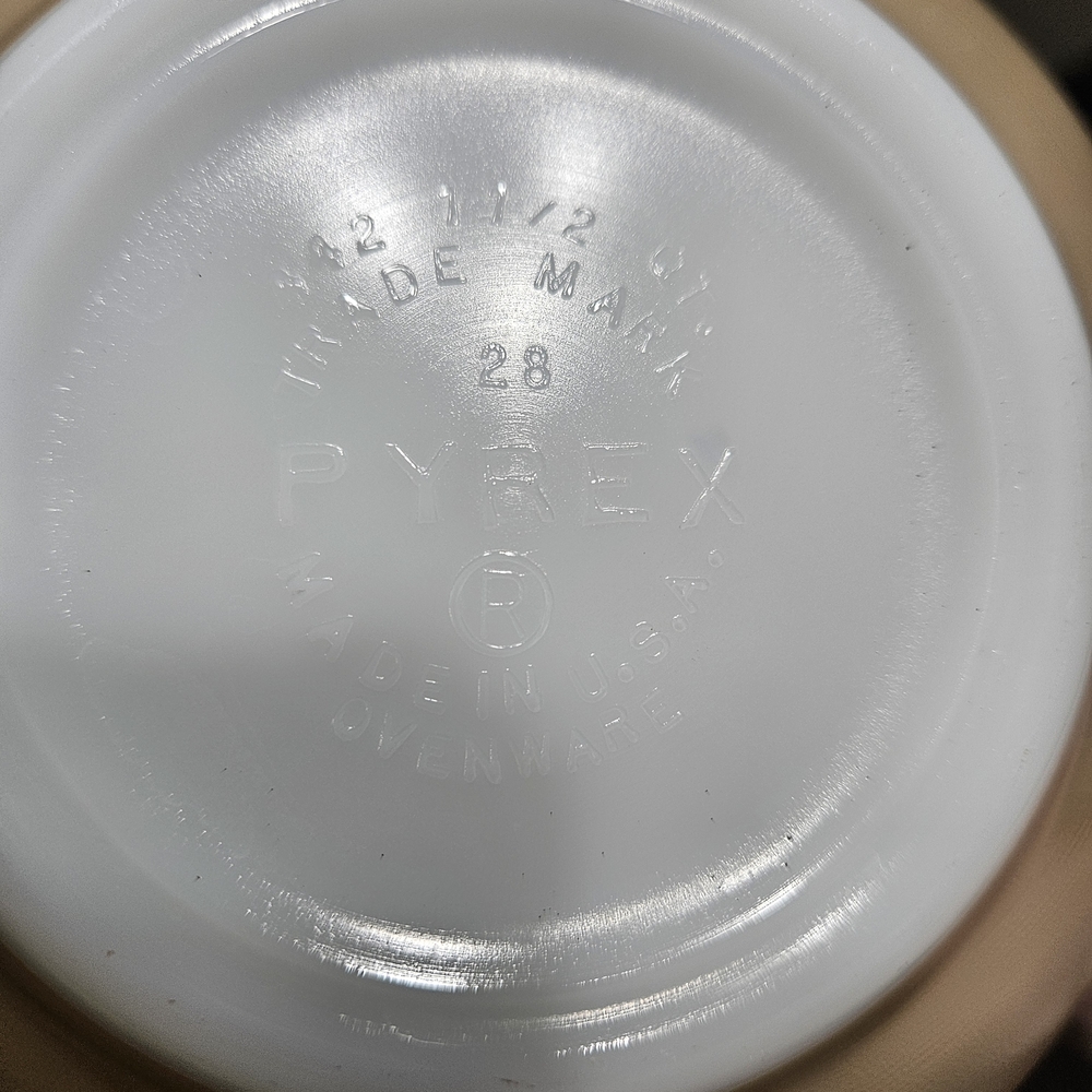 Pyrex #442 Sandalwood - Picture 8 of 8